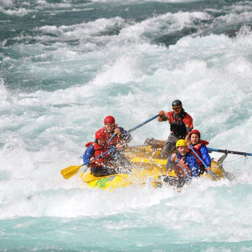 Rafting-futaleufu_Patagonia-elements_14.jpg