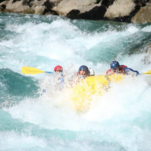 Rafting-futaleufu_Patagonia-elements_15.jpg